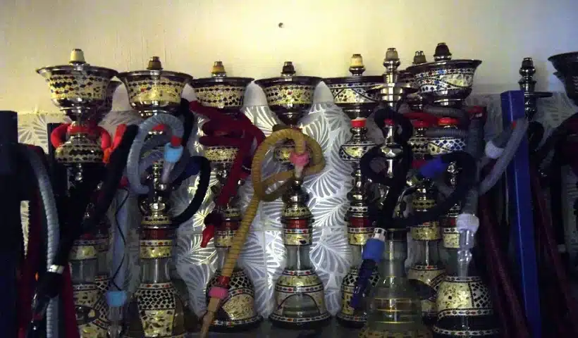 Alibori : la chicha interdite dans les lieux publics, amendes jusqu’à 300 000 FCFA