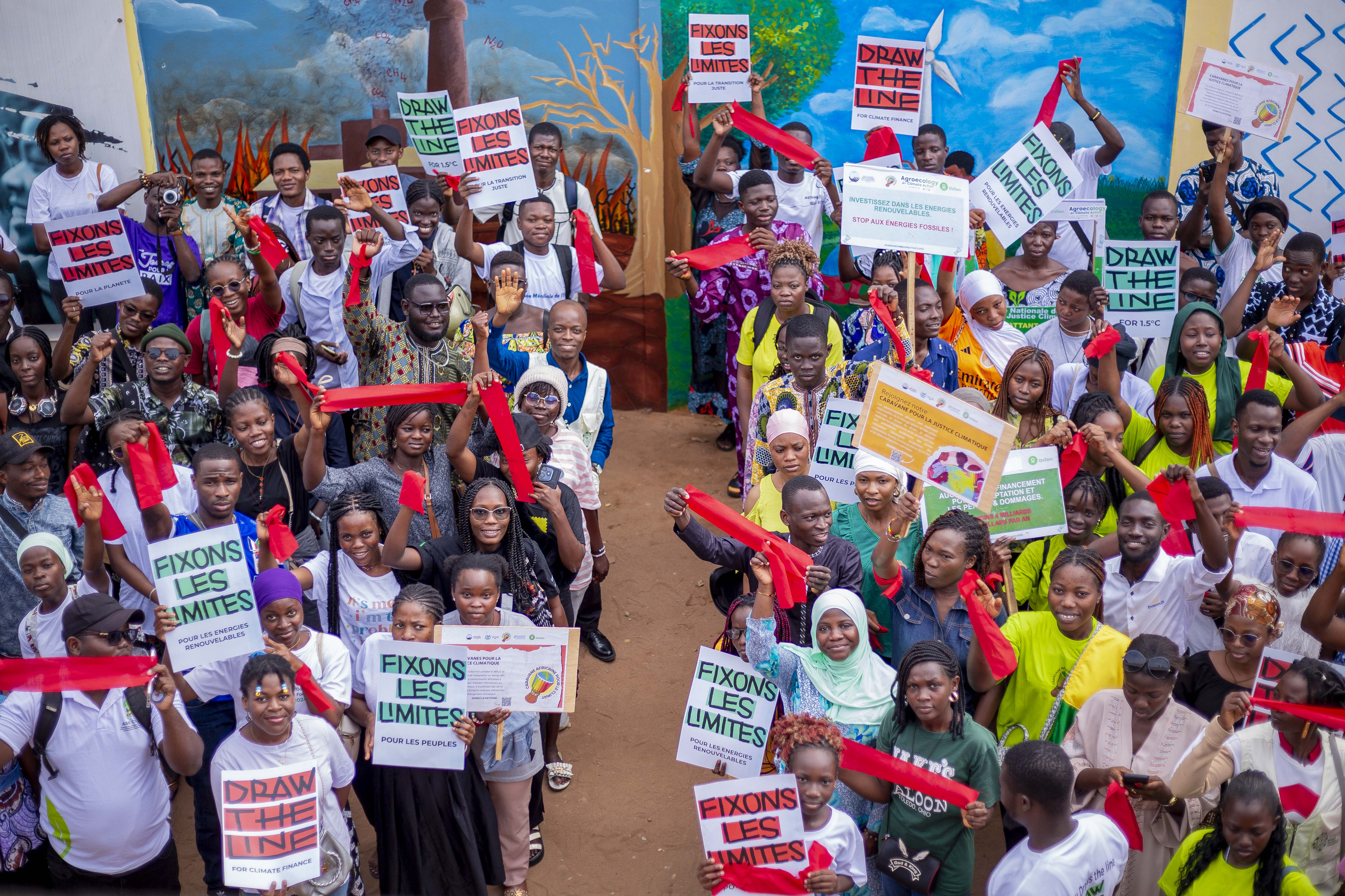 Campagne internationale Draw The Line : REC Bénin inaugure une fresque murale et mobilise la jeunesse en faveur d’une transition climatique durale