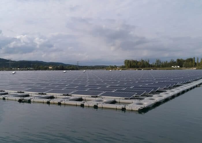 Zimbabwe : une centrale flottante d’une capacité de 600 MW annoncée pour tourner la page des coupures