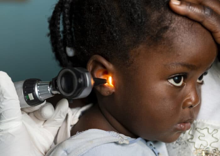 Troubles auditifs : une menace croissante pour la santé mondiale à l’horizon 2050